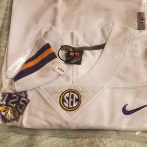 joe burrow LSU jersey size medium NWT